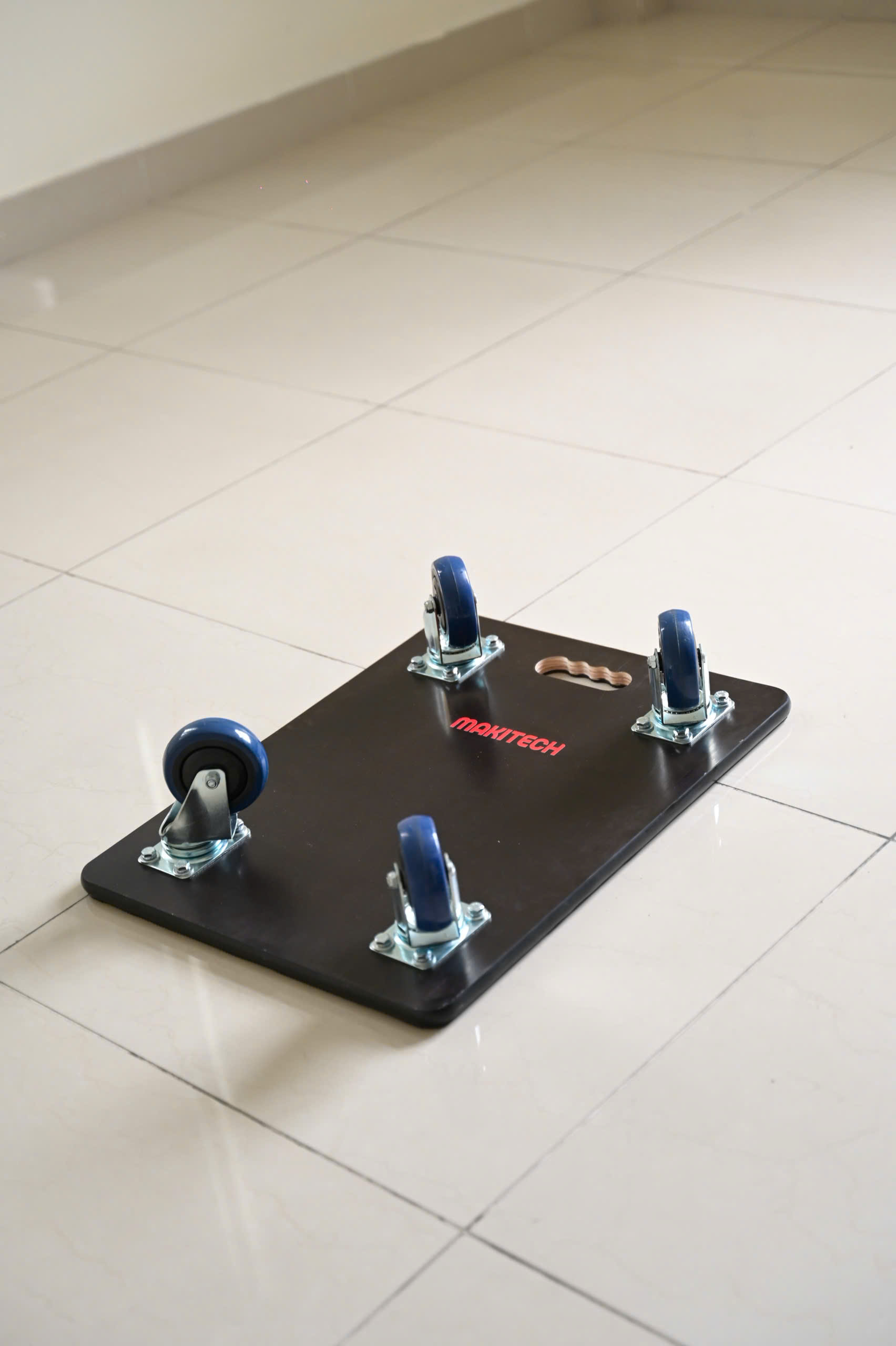 327314613257029711552